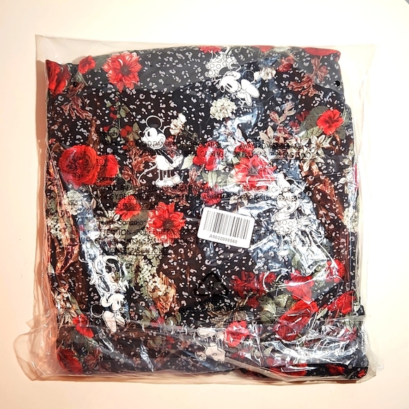 ❤️NWT VINTAGE TORRID DRESS MICKEY MOUSE FLORAL MINI SUPERSOFT SKATER DISNEY PLUS - Picture 6 of 12